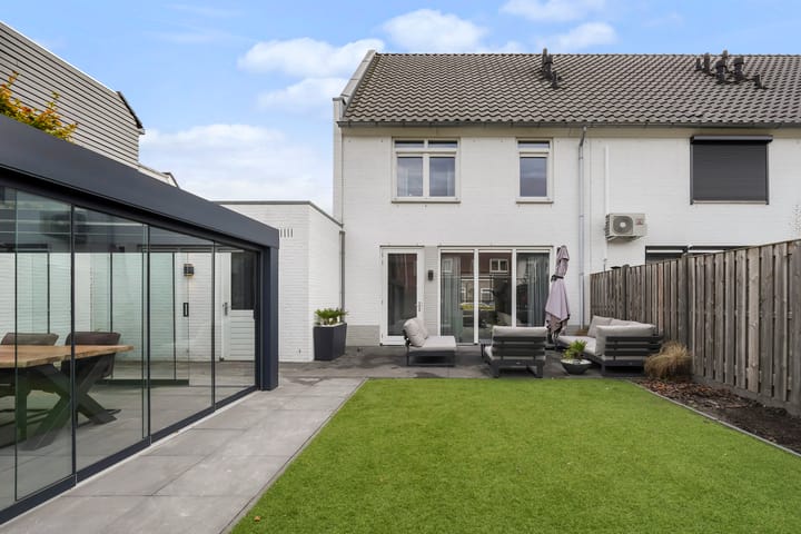 Photo 21 of Monseigneur Völkerstraat 33