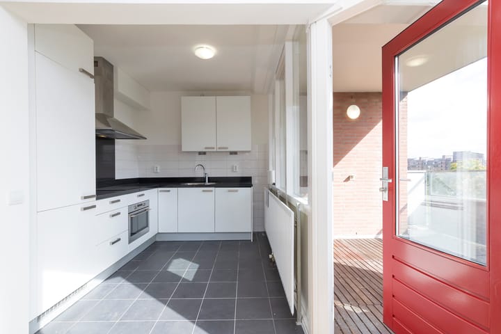 Photo 7 of Leerdamhof 112