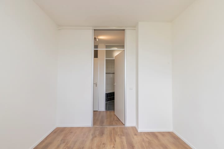 Photo 13 of Leerdamhof 112