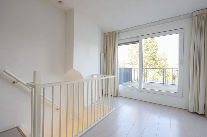 Foto 15 van Bennebroekstraat 6-2