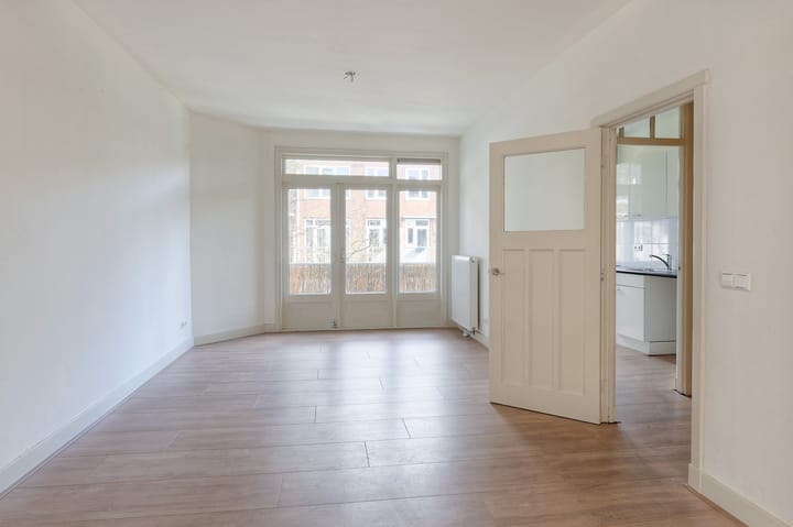 Photo 8 of Johann Keplerstraat 13-1