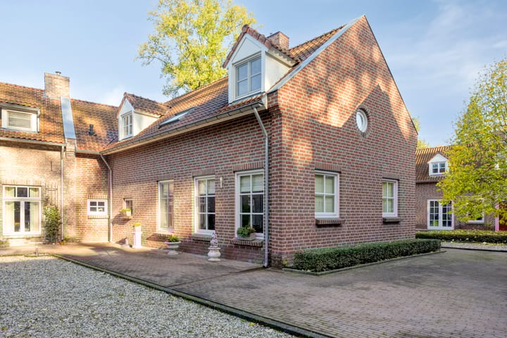 Photo 6 of Waterloseweg 6-D