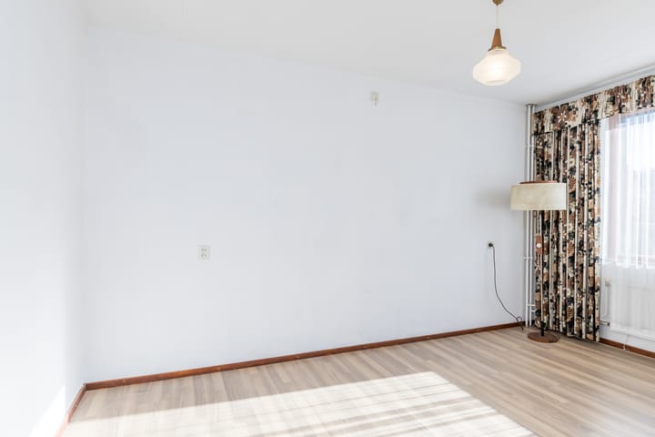 Photo 14 of Burg. Ritzenstraat 6