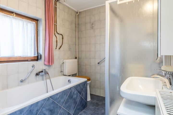 Photo 16 of Burg. Ritzenstraat 6