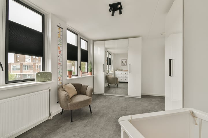 Photo 18 of mr. Verschuurstraat 33