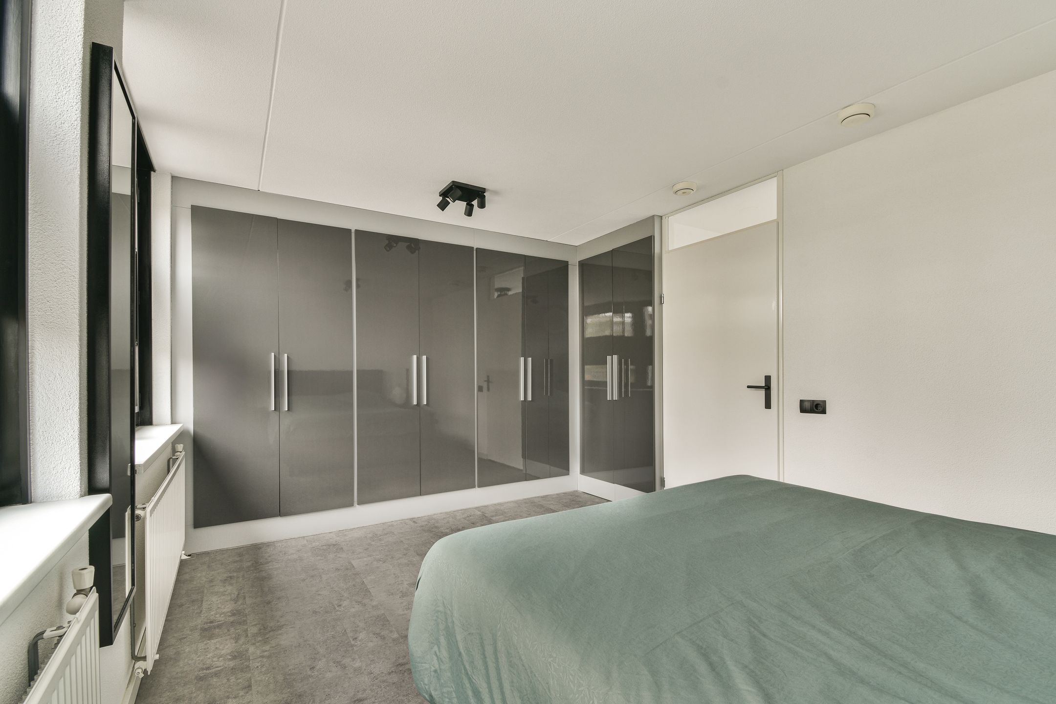 Foto 21 van mr. Verschuurstraat 33