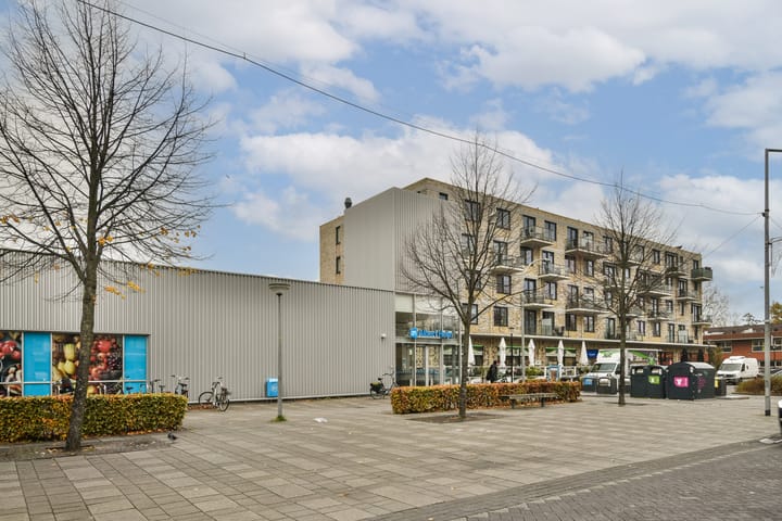 Photo 38 of mr. Verschuurstraat 33