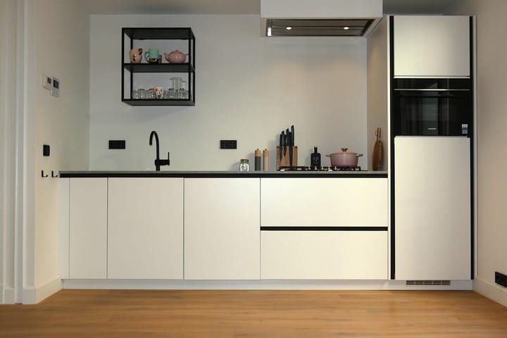 Photo 16 of Prinseneiland 93-B