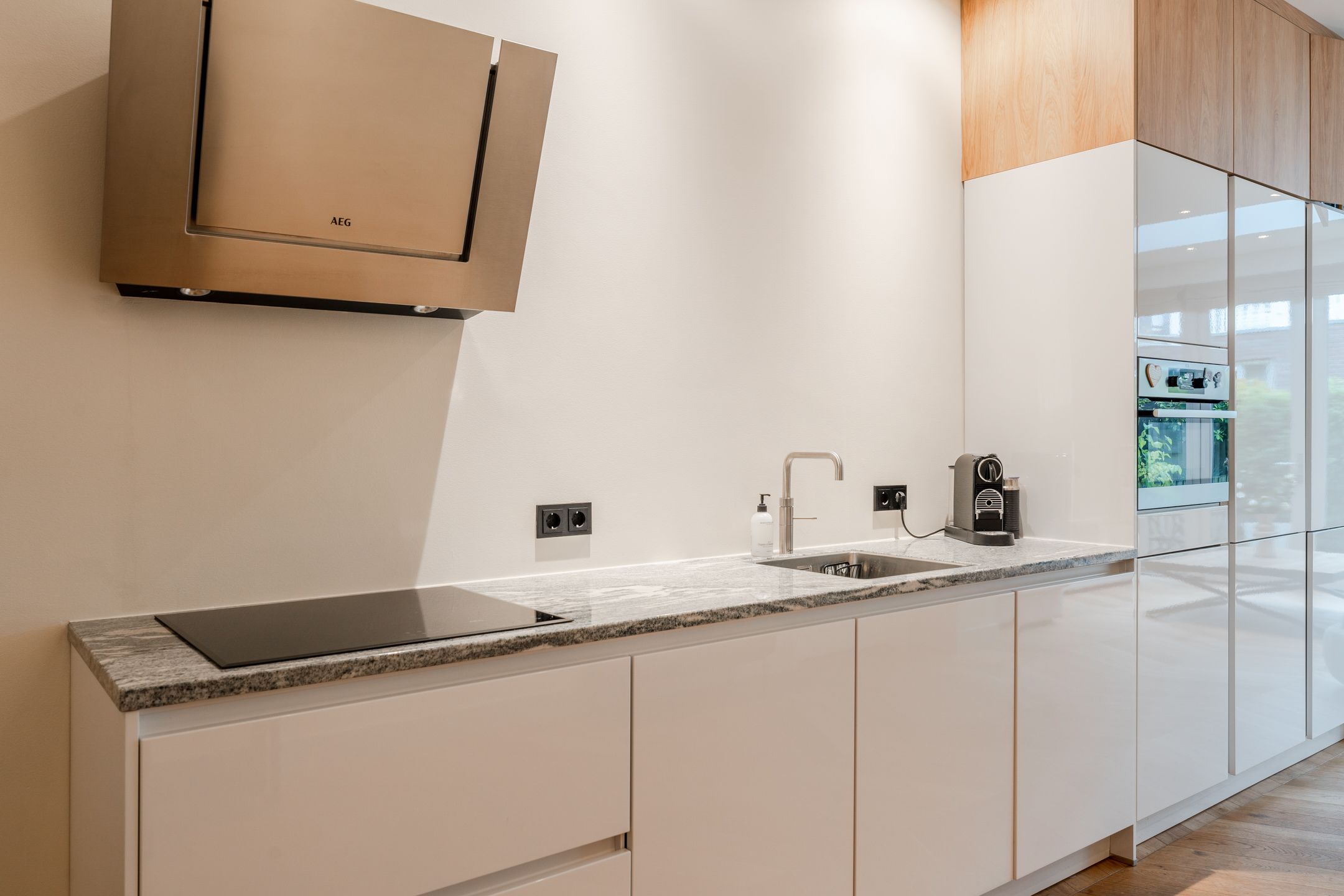 Foto 12 van Wilhelminastraat 144-H