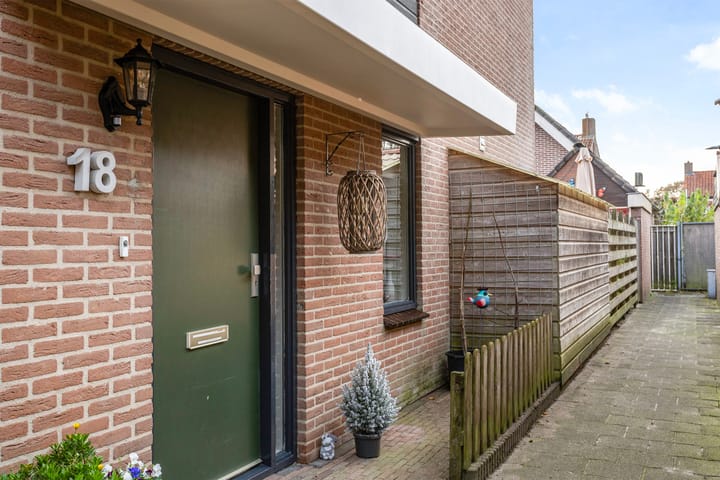 Foto 4 van Larixweg 18