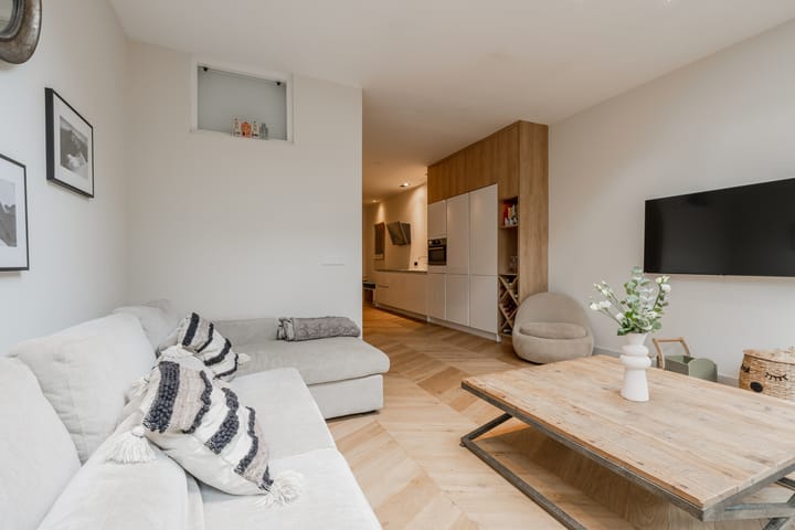 Foto 18 van Wilhelminastraat 144-H