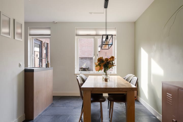 Foto 11 van Larixweg 18