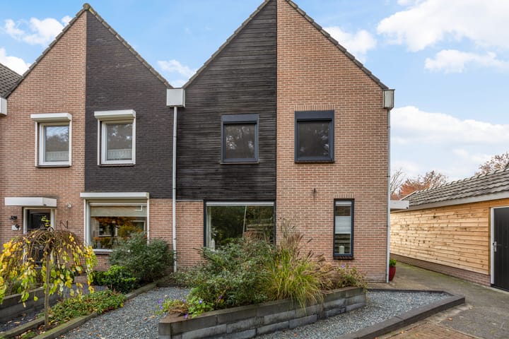 Foto 41 van Larixweg 18