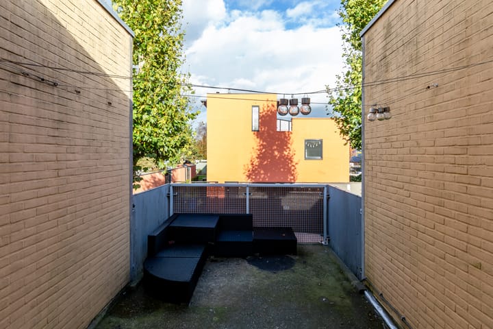 Foto 31 van Regenboogweg 72