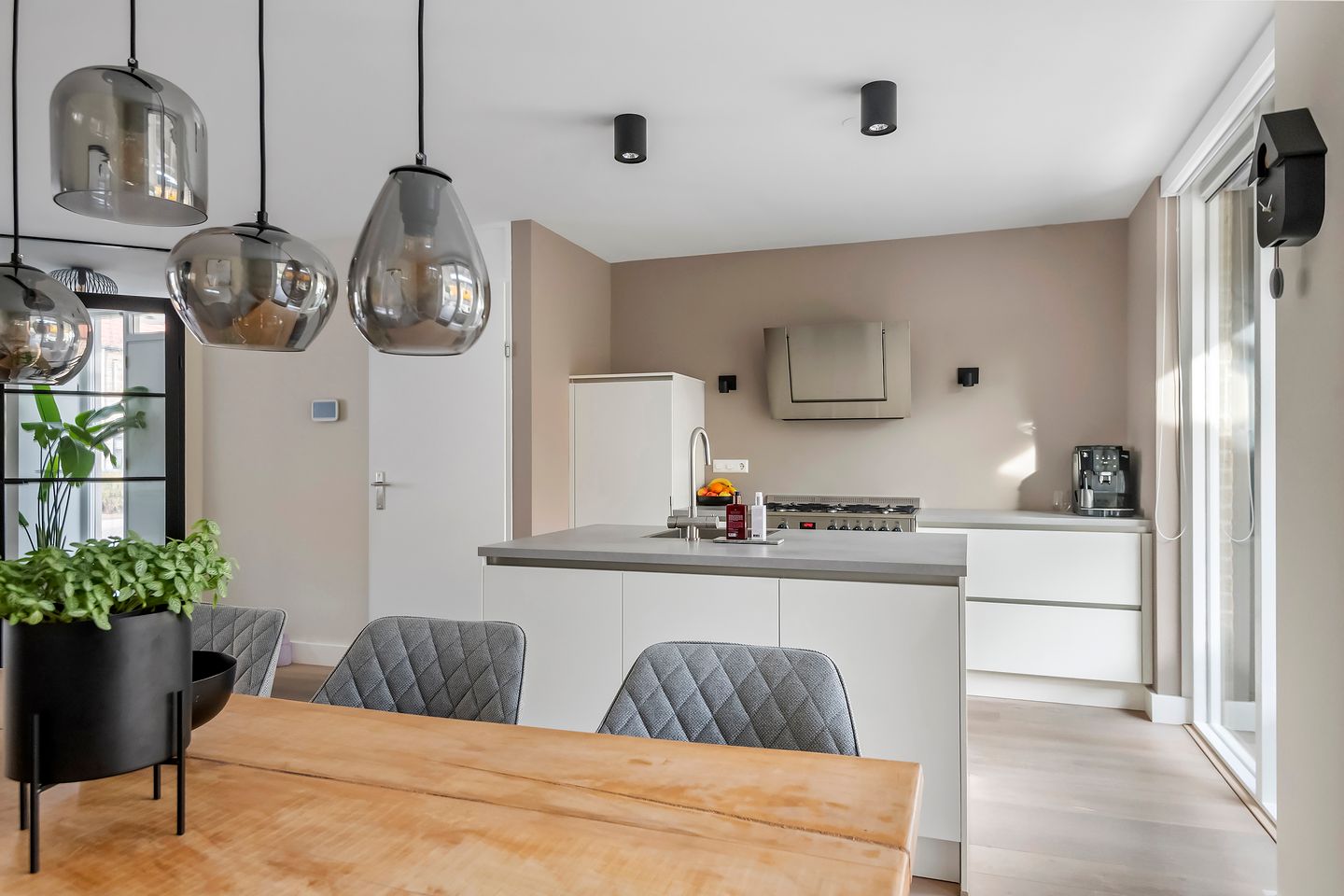 Foto 20 van Zonnedauw 51