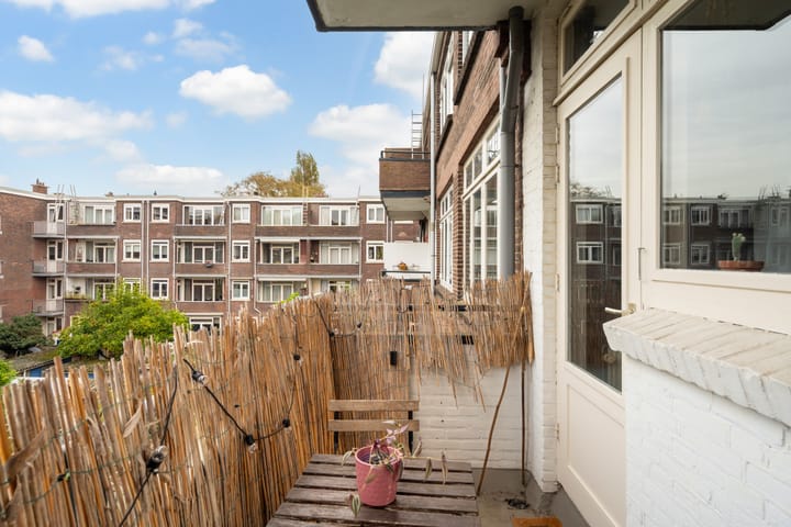 Foto 20 van Bisschopstraat 25-C