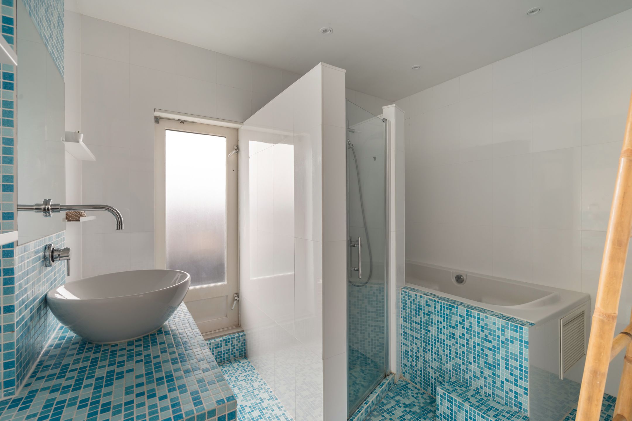 Photo 27 of Bisschopstraat 25-C