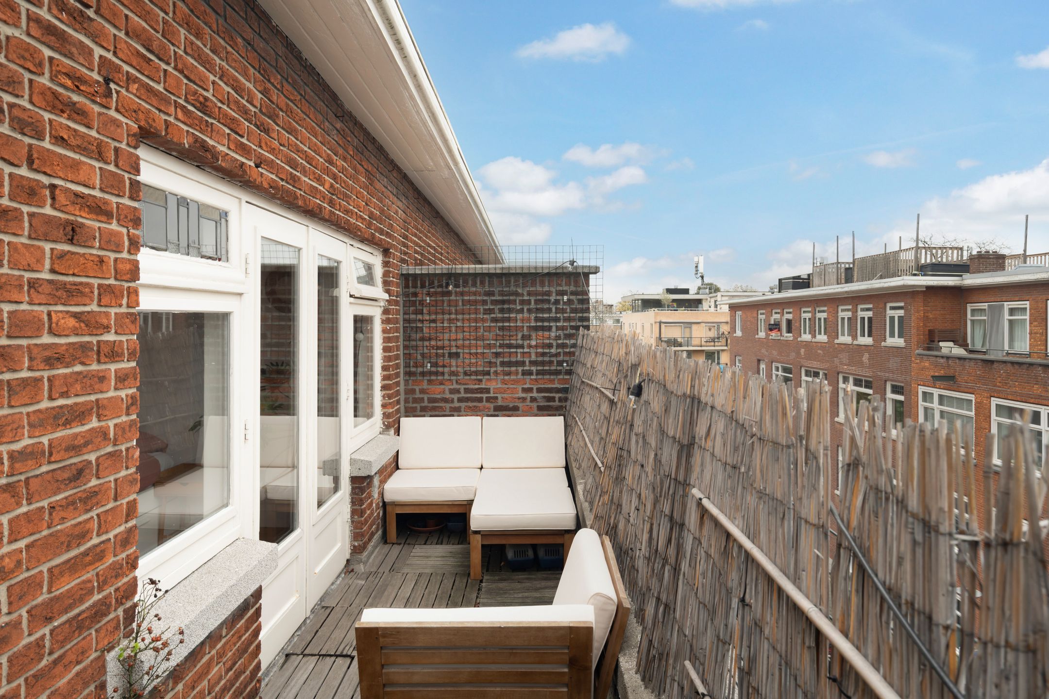 Photo 33 of Bisschopstraat 25-C