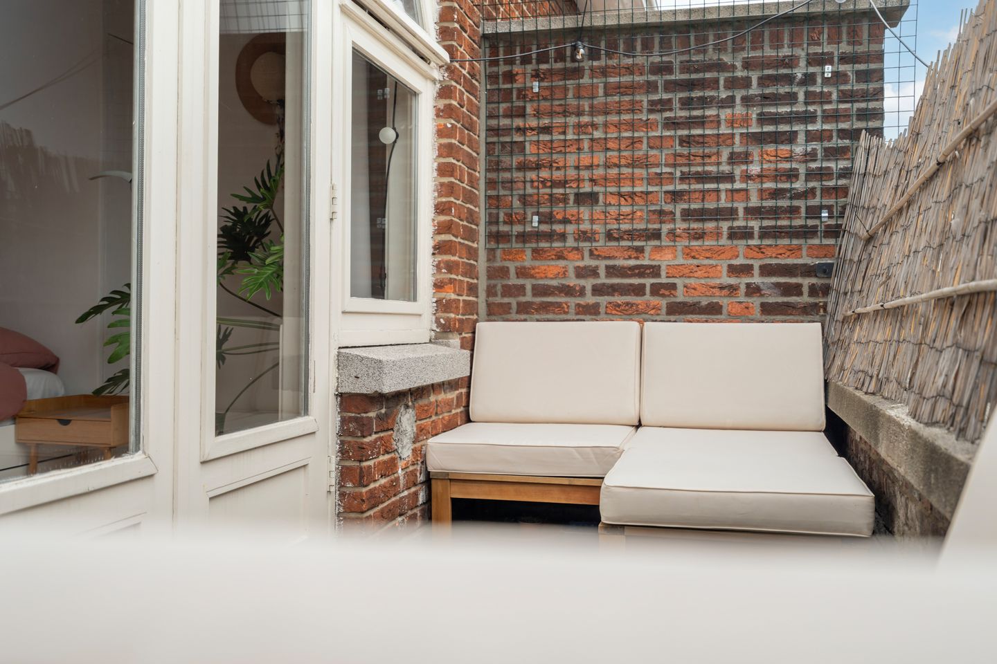 Photo 34 of Bisschopstraat 25-C