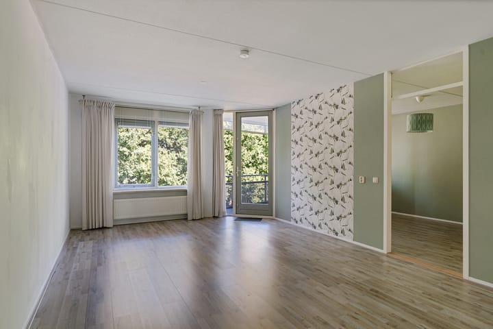 Photo 2 of Curiestraat 119