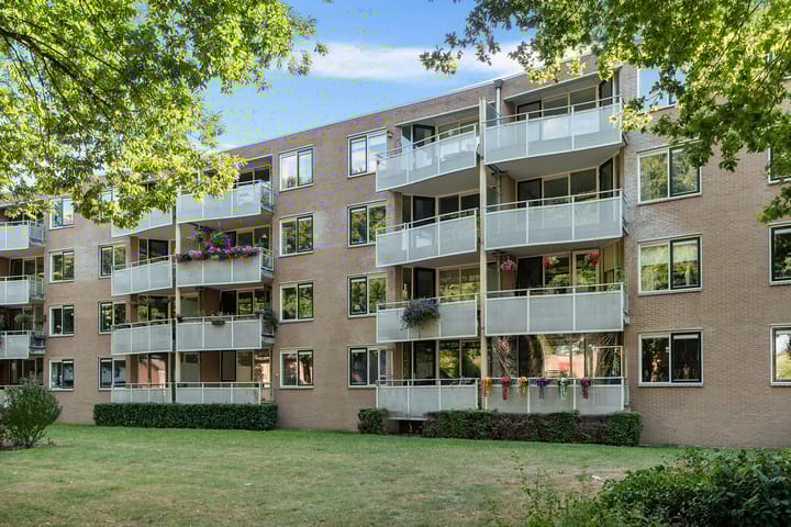 Photo 8 of Curiestraat 119