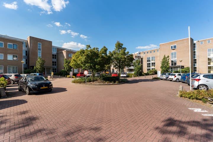 Photo 11 of Curiestraat 119