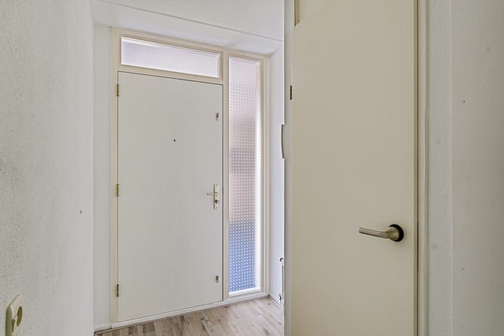 Photo 17 of Curiestraat 119