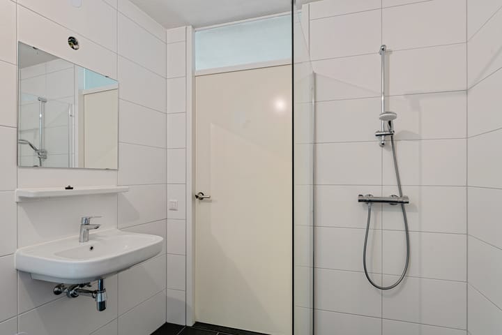 Photo 22 of Curiestraat 119