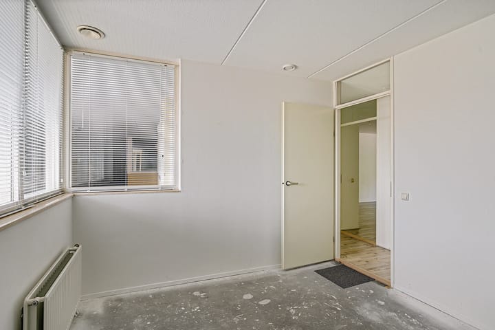 Photo 23 of Curiestraat 119