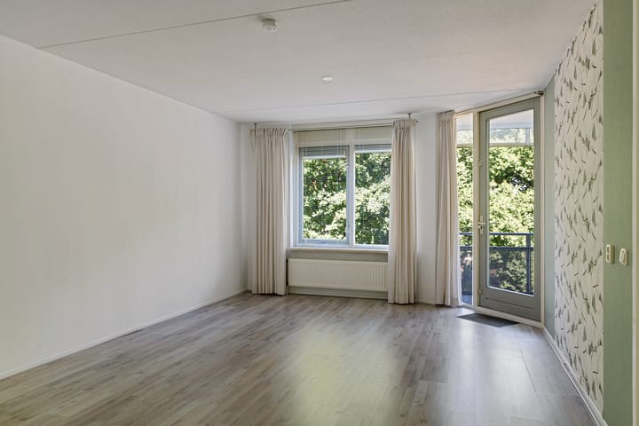 Photo 32 of Curiestraat 119