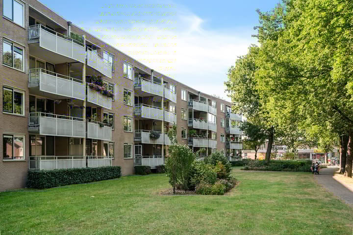 Photo 39 of Curiestraat 119