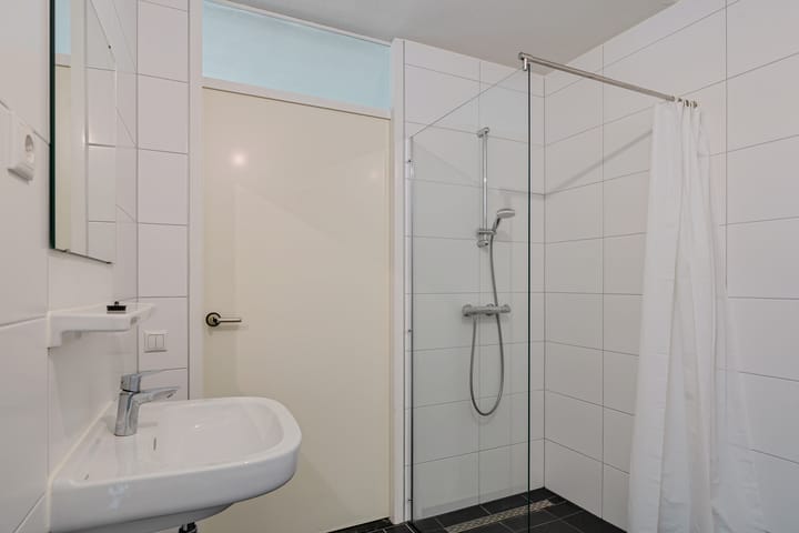 Photo 20 of Curiestraat 119