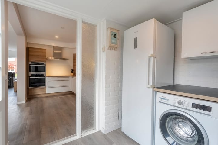 Foto 15 van Marsstraat 44