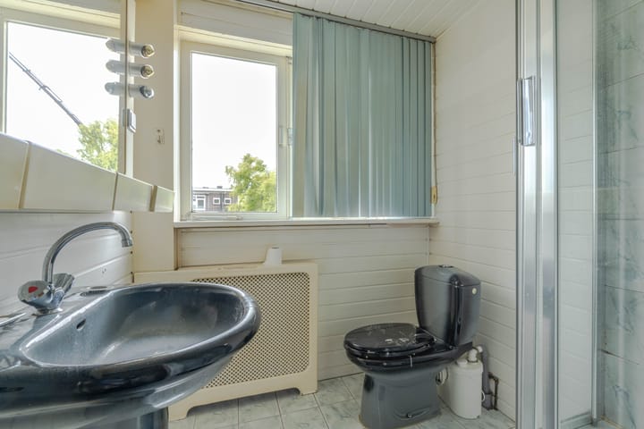 Photo 15 of Goereesestraat 88-C