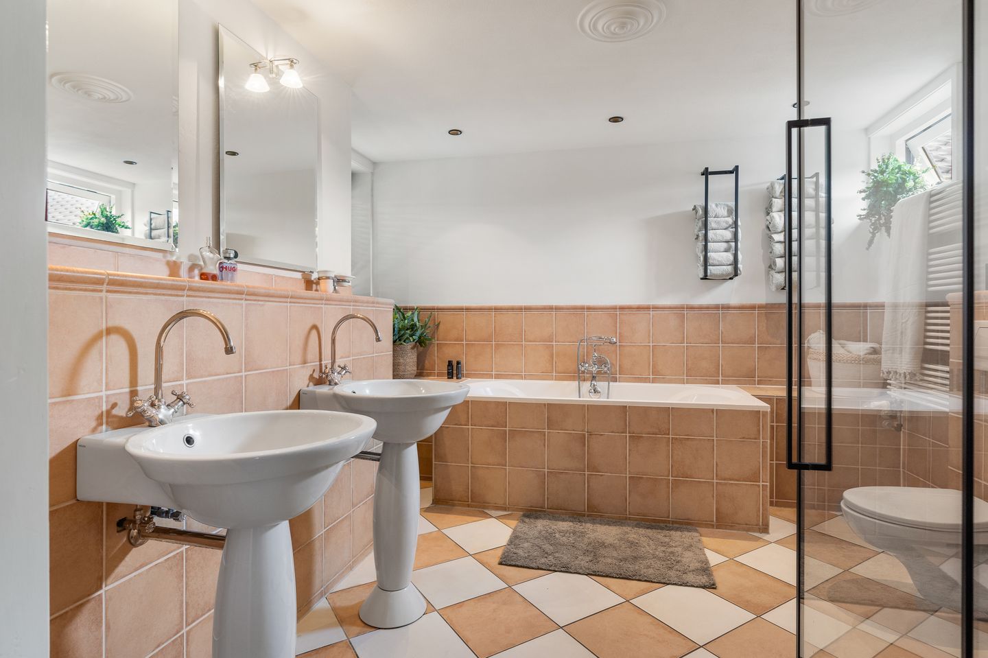 Foto 25 van Doornseweg 31-A