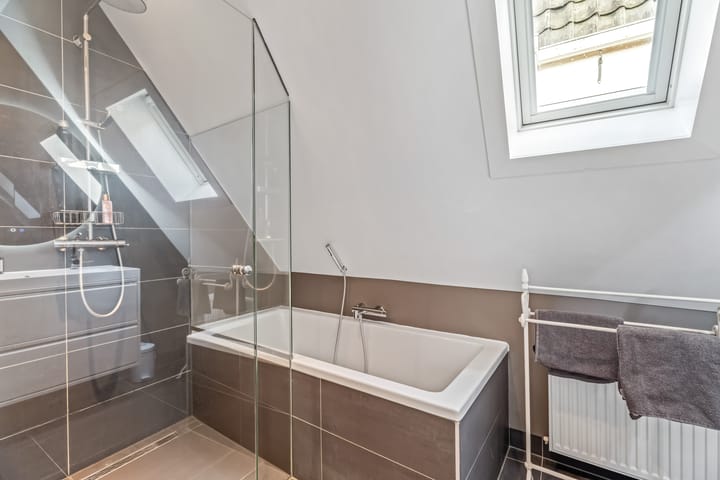 Foto 31 van Bloemendalsestraat 31