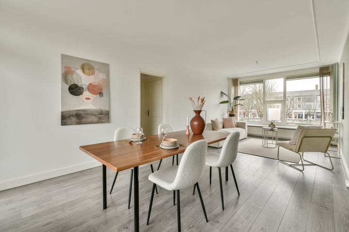 Photo 4 of Raadhuisplein 13