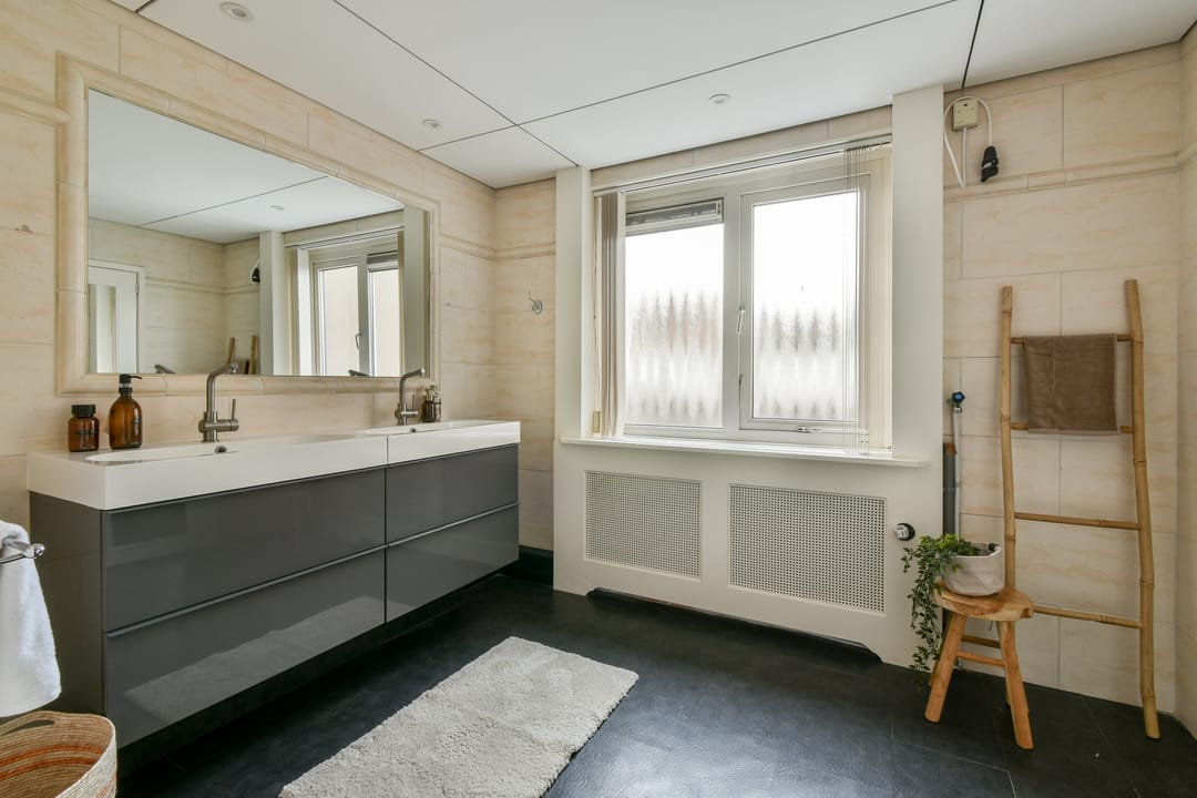 Foto 11 van Raadhuisplein 13