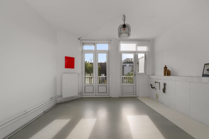 Photo 9 of Adelaarsweg 20