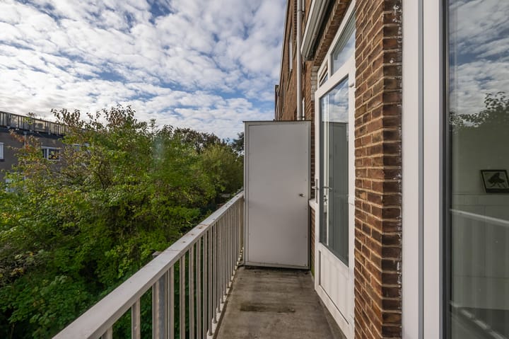 Photo 11 of Adelaarsweg 20