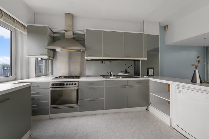 Photo 27 of Adelaarsweg 20