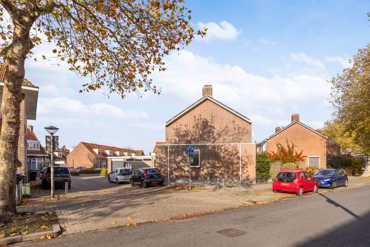 Foto 36 van de Ruyterweg 29