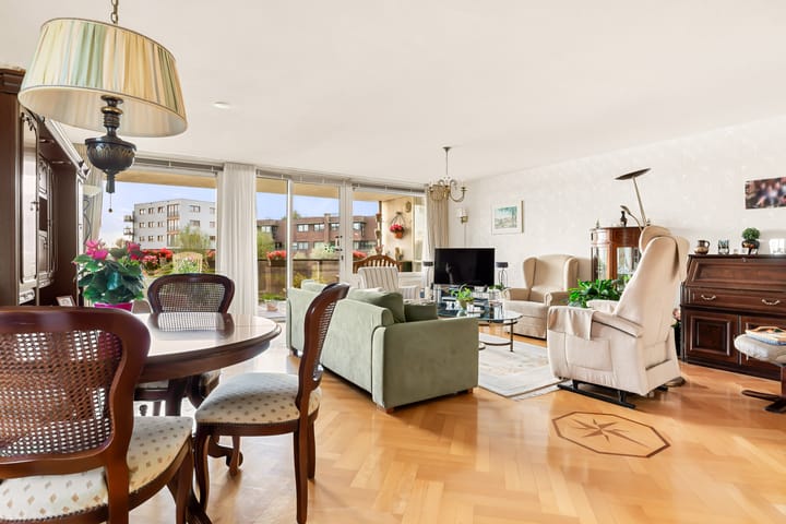 Photo 5 of Galle Promenade 758