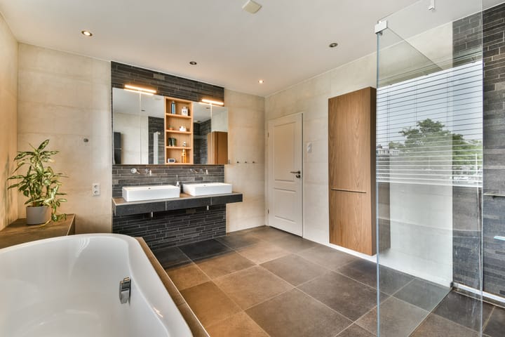 Photo 12 of de Ruijterstraat 12