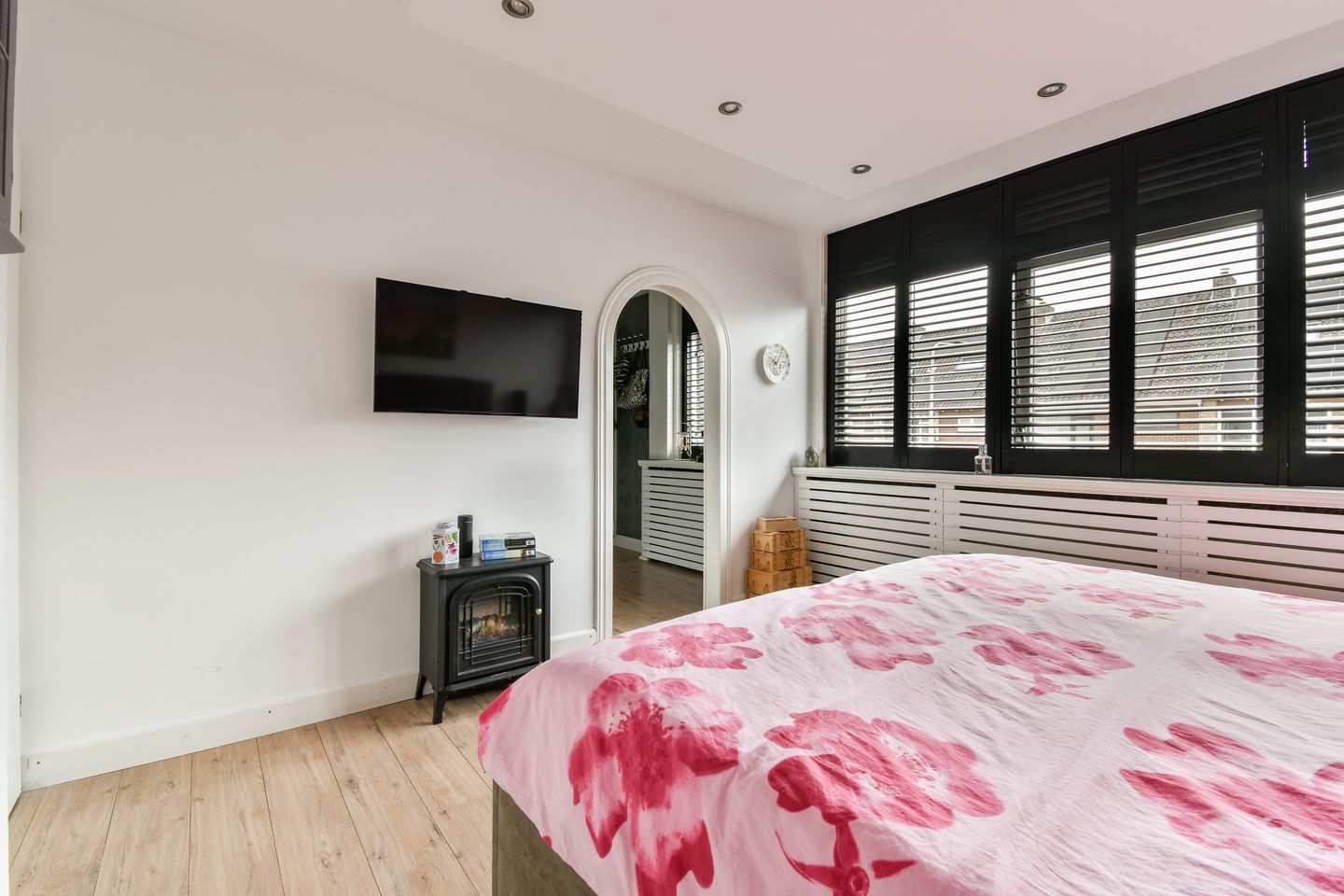 Photo 10 of de Ruijterstraat 12