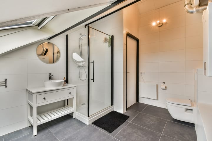 Photo 18 of de Ruijterstraat 12