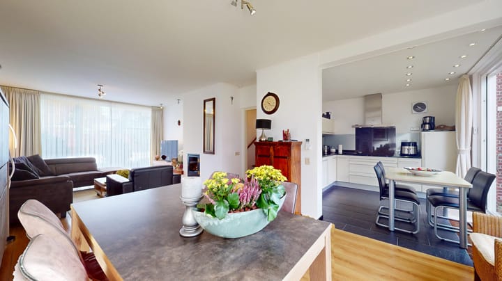 Foto 8 van Caumerstraat 15