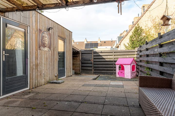 Foto 16 van Frederik Hendrikstraat 27