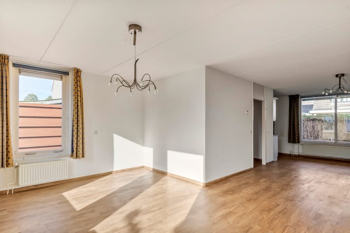 Photo 23 of Kamillekamp 38