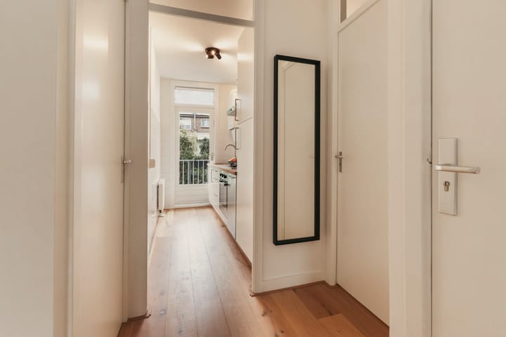 Foto 15 van Orteliusstraat 241-3